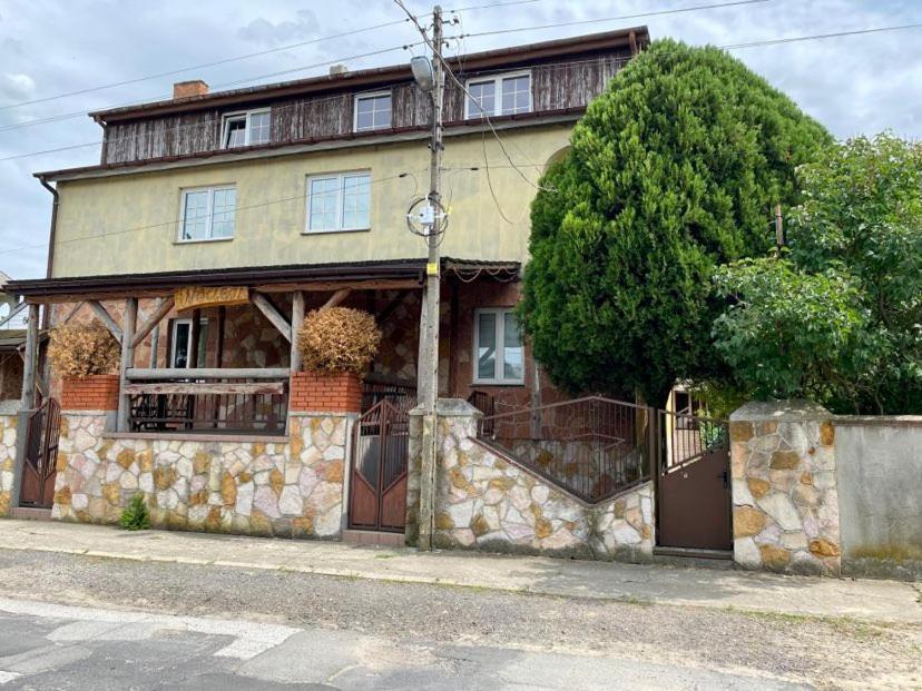 Ostello "U Jedrusia" Zarebow Esterno foto